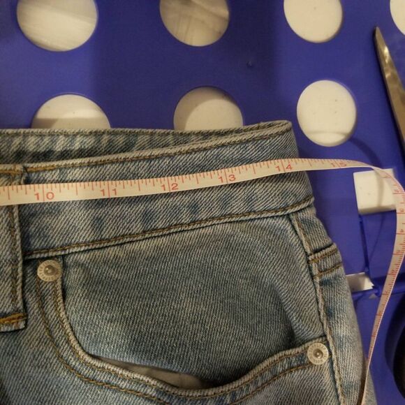 3/$45 Mossimo Supply Co. Denim Skirt/Size 2/26 - Picture 5 of 6